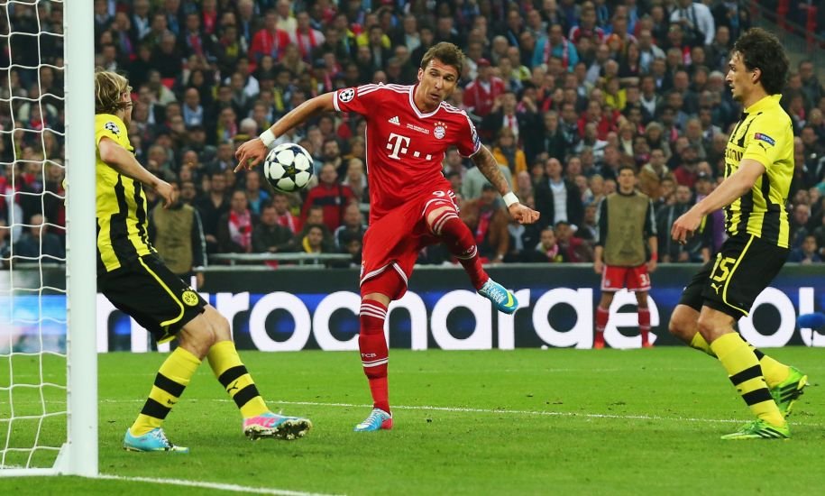 mario-mandzukic-macht-das-1-0-fuer-den-fc-bayern-272223.jpg